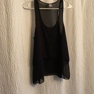 Faux bottom down tank